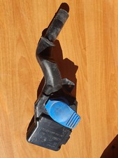 5127 INNESTO VASCHETTA ACQUA TERGICRISTALLO AUDI A4 ANNO 2015