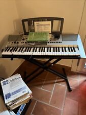 Pianola Yamaha PSr E413