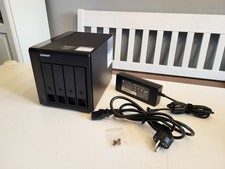 QNAP TS-451D2 8 GB Intel 4-Bay