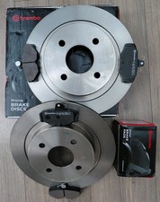 Dischi e pastiglie freno posteriori Brembo standard Sierra, Sapphire 2WD Cosworth Inc RS500