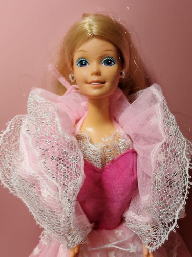 Barbie dreams glow luci - barbie,