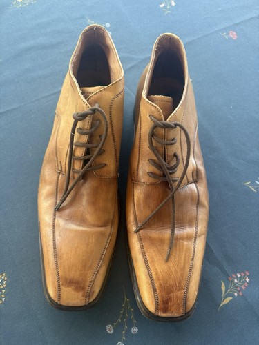 Scarpe artigianali stringate