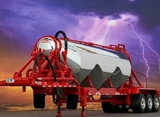 RIMORCHIO PNEUMATICO TRIASSE