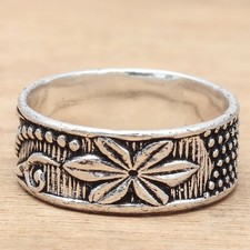 Gioielli in argento fatti a
