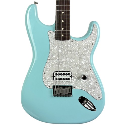 Fender tom delonge - fender,