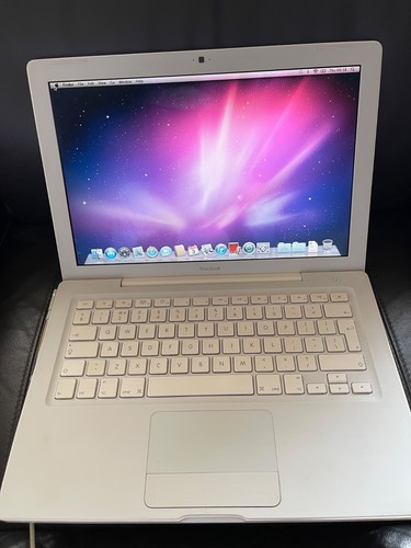 Apple macbook a1181 laptop - a1181,