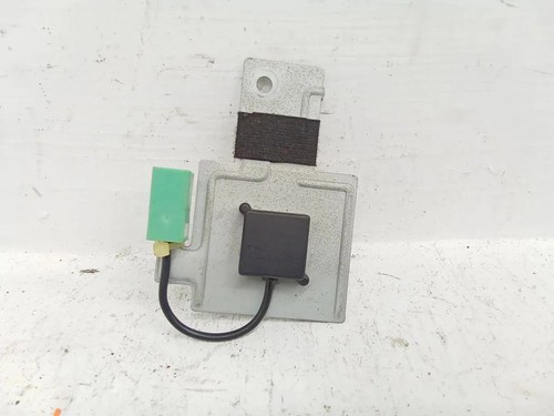 Mazda berlina antenna - mazda, bl