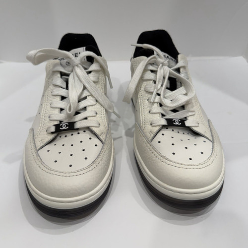 Sneakers basse stringate
