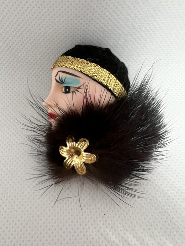 Spilla volto donna con - volto, di