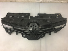 Griglia anteriore RENAULT CLIO 4 2013-2016 COD 628101467R