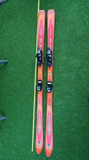 Rossignol toon sculture - rossignol,