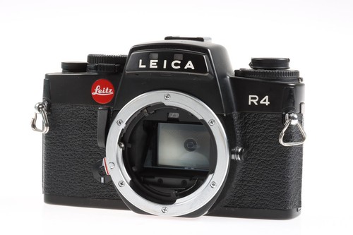 Custodia leica numero - r4,