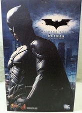 Come nuovo! HOT TOYS BATMAN IL