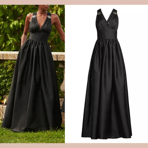 Abito nuovo con etichette - , $895