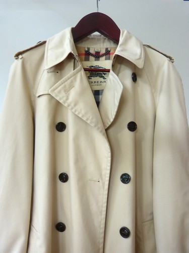 Burberry trench coat - trench,