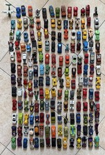 OCCASIONE /  LOTTO GIGANTE di 180 macchinine Hot Wheels Anche Rare.