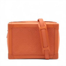 Louis Vuitton Taurillon