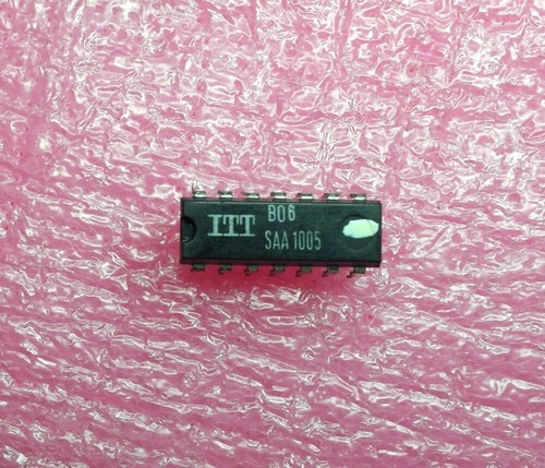 Saa1005 selected chip white - selected,