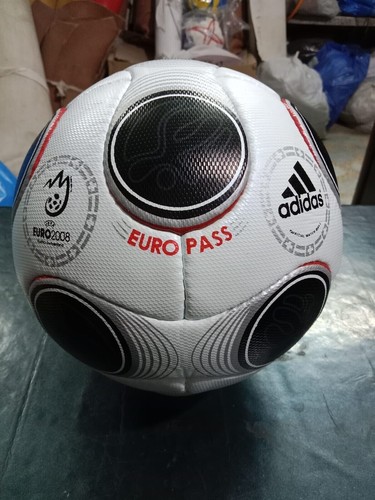 Nuovo adidas europass - nuovo,