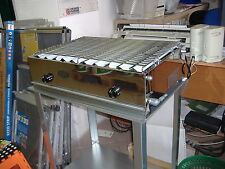 GRILL BARBECUE FORNELLO GRATICOLA A GAS GPL IN ACCIAIO A DUE FUOCHI CON TAVOLINO