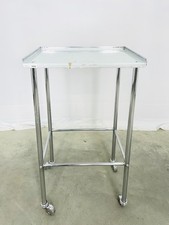 Tavolo a Rotelle Comò