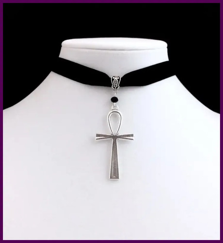 Collare gotico ankh negro - ankh,