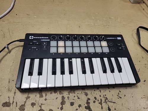 Controller midi novation - controller,