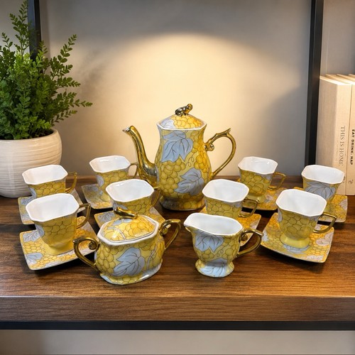 Rch tea set - 8, pot