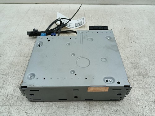 Audi stereo radio - audi,