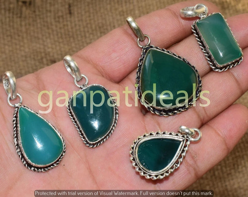Green onyx gemstone pendant - green,