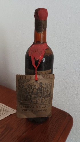 Bottiglia chianti classico - bottiglia,
