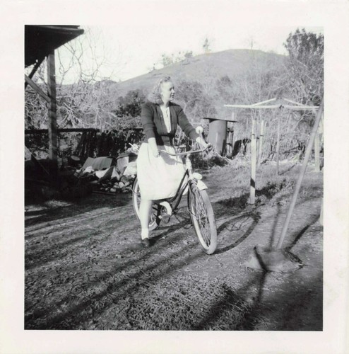Foto vintage 1946 - vintage, bellissima