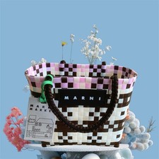 • Borsa a Secchiello MARNI