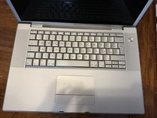 macbook pro A1211 Non