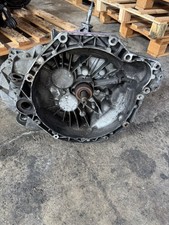 Cambio manuale per modello RENAULT MASTER 2.5 diesel 6 marce ricambio usato