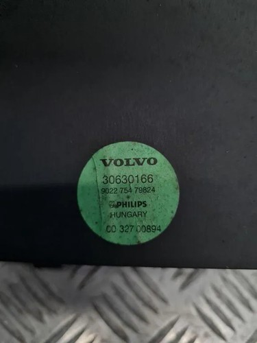 Volvo v40 estate subwoofer - volvo, vw