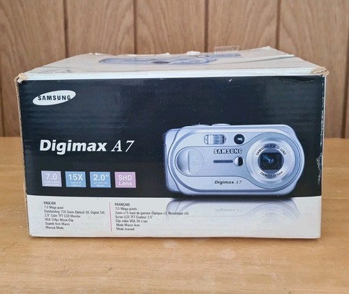 Fotocamera digitale compatta