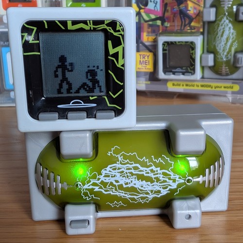 Radica cube world sci - cube,