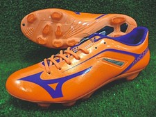SCARPE DA CALCIO UOMO MIZUNO