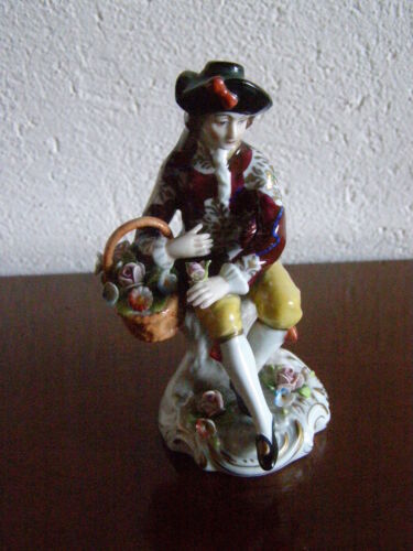Ravissante figurine porcelaine - ravissante,
