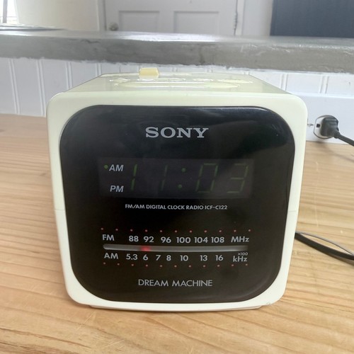 Sony dream machine - dream, icf-c122