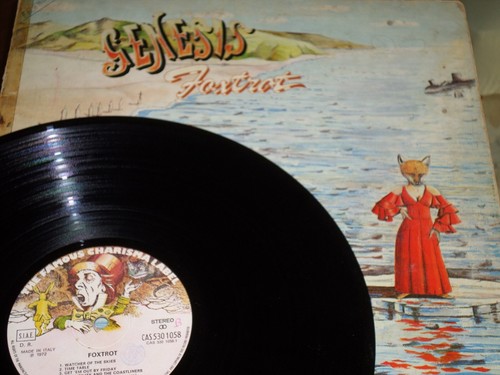 Genesis foxtrot lp 33 - foxtrot, /