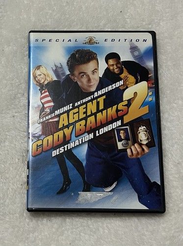 Agent cody banks - banks, destination