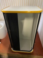 SCARPIERA/MOBILE CONTENITORE