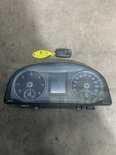 Volkswagen Touran 2011-2014