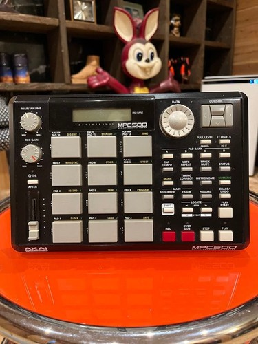 Akai professional mpc500 music - akai,