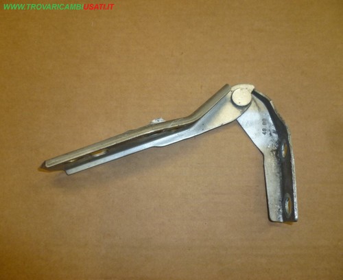 Cerniera cofano anteriore - cerniera,