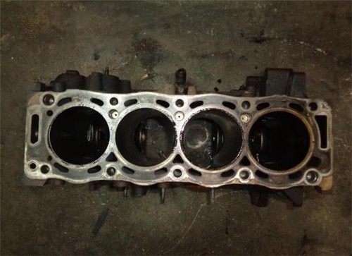 Blocco motore peugeot partner - blocco,
