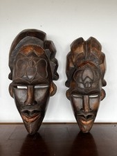 Maschere Tribali Africane Fatte a Mano Con Intarsi in rame. Molto Belle