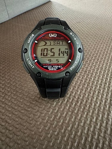 Orologio solare radiocomandato